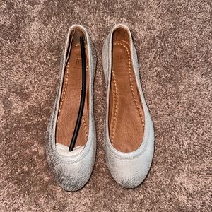 Women’s Frye flats
